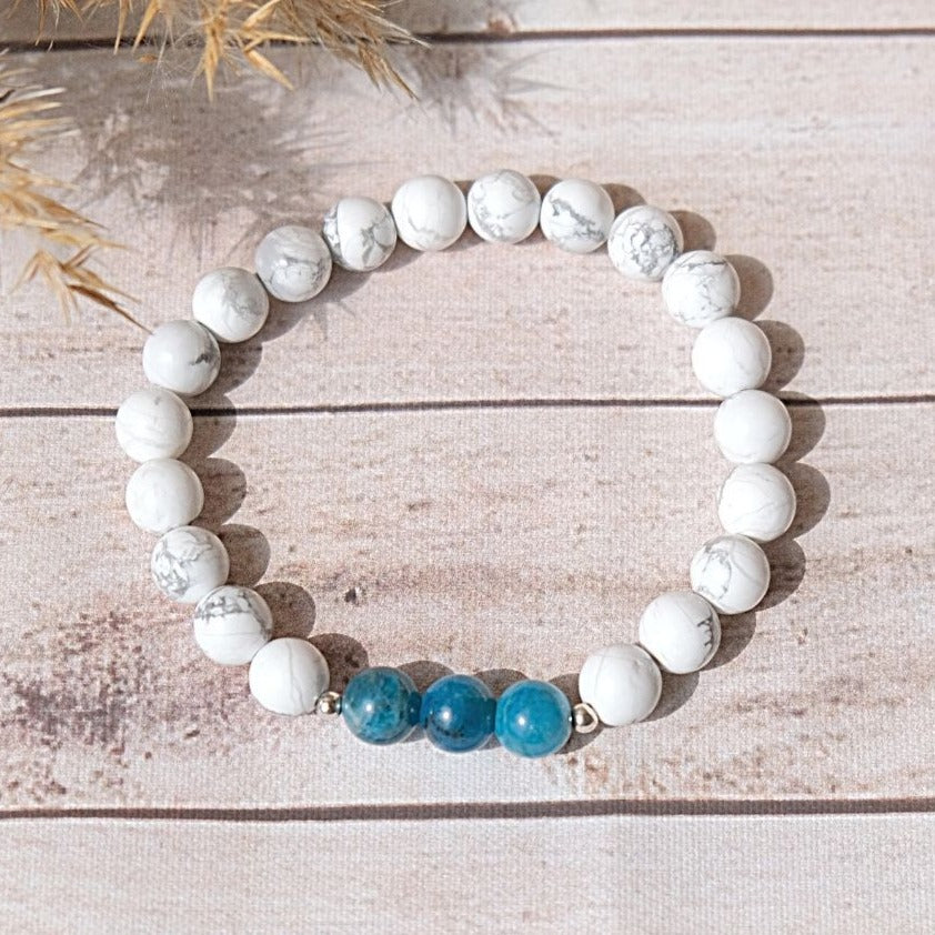 Bracelet "Amincissement" en Apatite & Howlite - Bijou de Bien-être et Harmonie