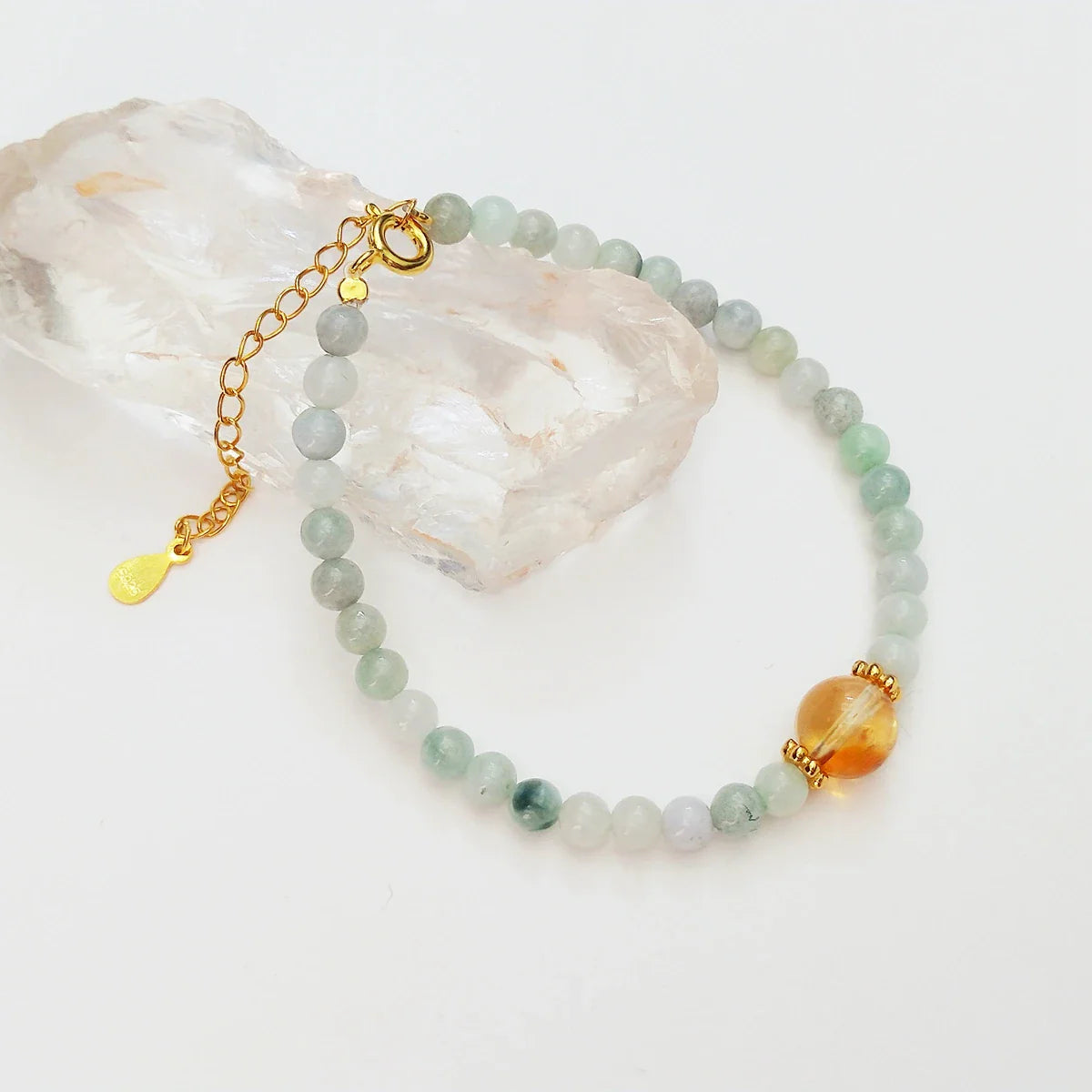 Bracelet "Éclat de Joie" en Jadéite & Citrine - Bijou de Bien-être et Harmonie