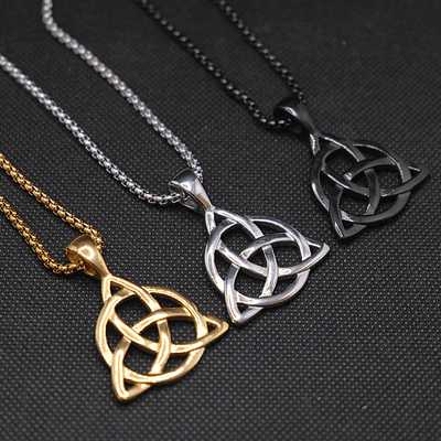 Pendentif "Triquetra" en Acier Inoxydable - Bijou de Bien-être et Harmonie