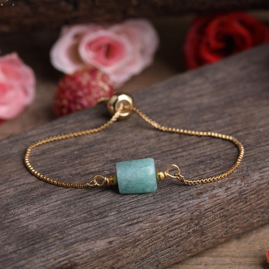 Bracelet Fin Ajustable avec Pierre Naturelle - Bijou de Bien-être et Amour