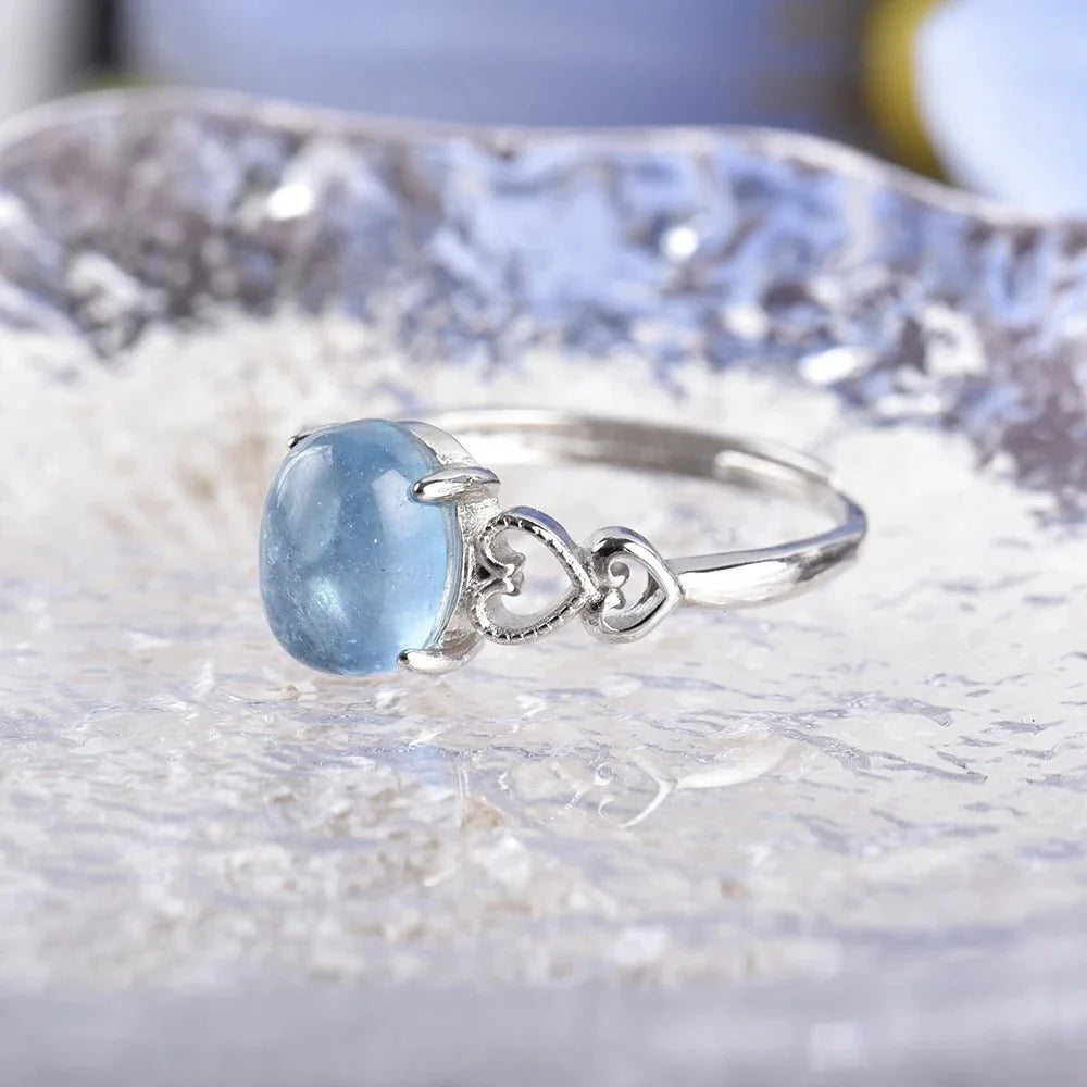 Bague Ajustable "Cristal de Mer" en Aigue-Marine - Bijou de Bien-être et Harmonie.