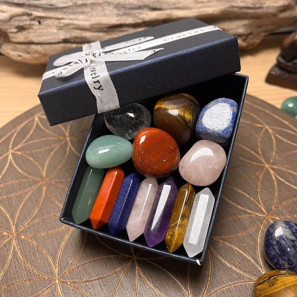 Coffret Reiki - Lot de 7 Pierres Naturelles & 7 Doubles Pointes - Bijou de Bien-être et Harmonie