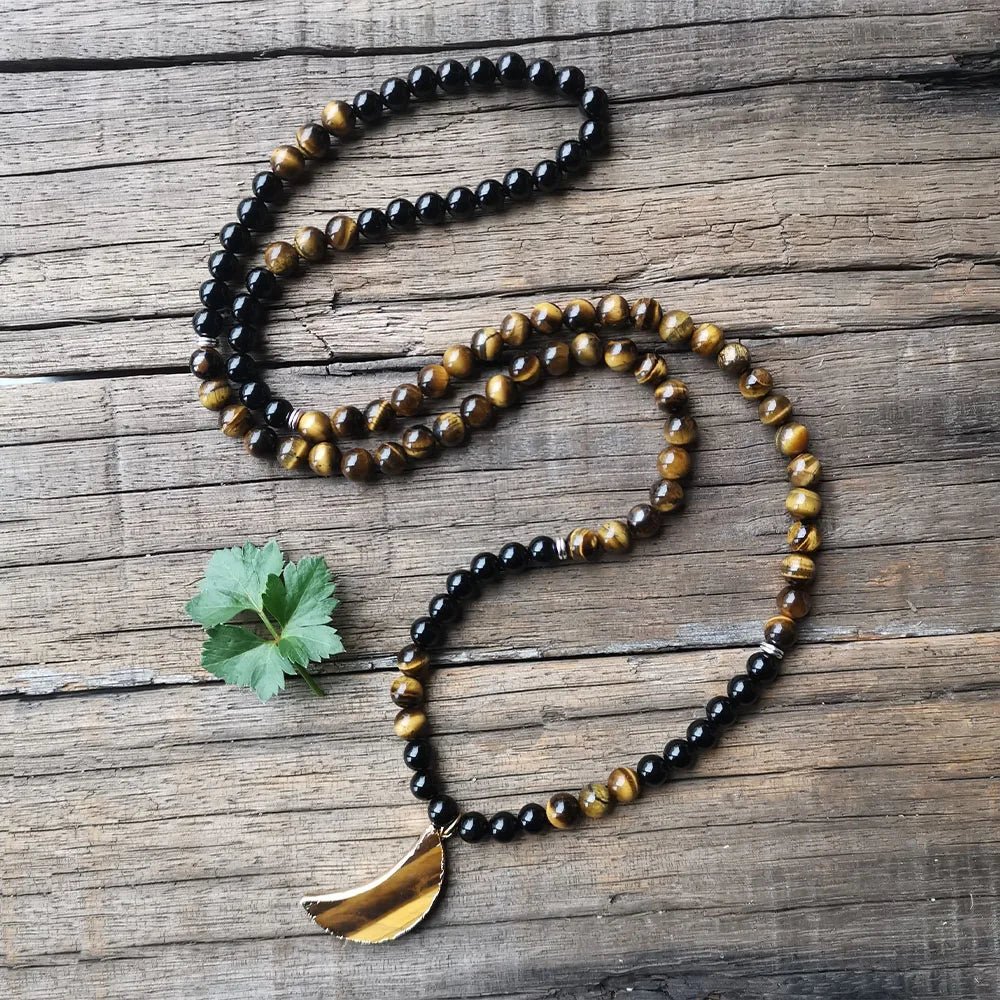 Collier Mala "Lune Protectrice" en Onyx & Oeil de Tigre - Bijou de Bien-être et Harmonie