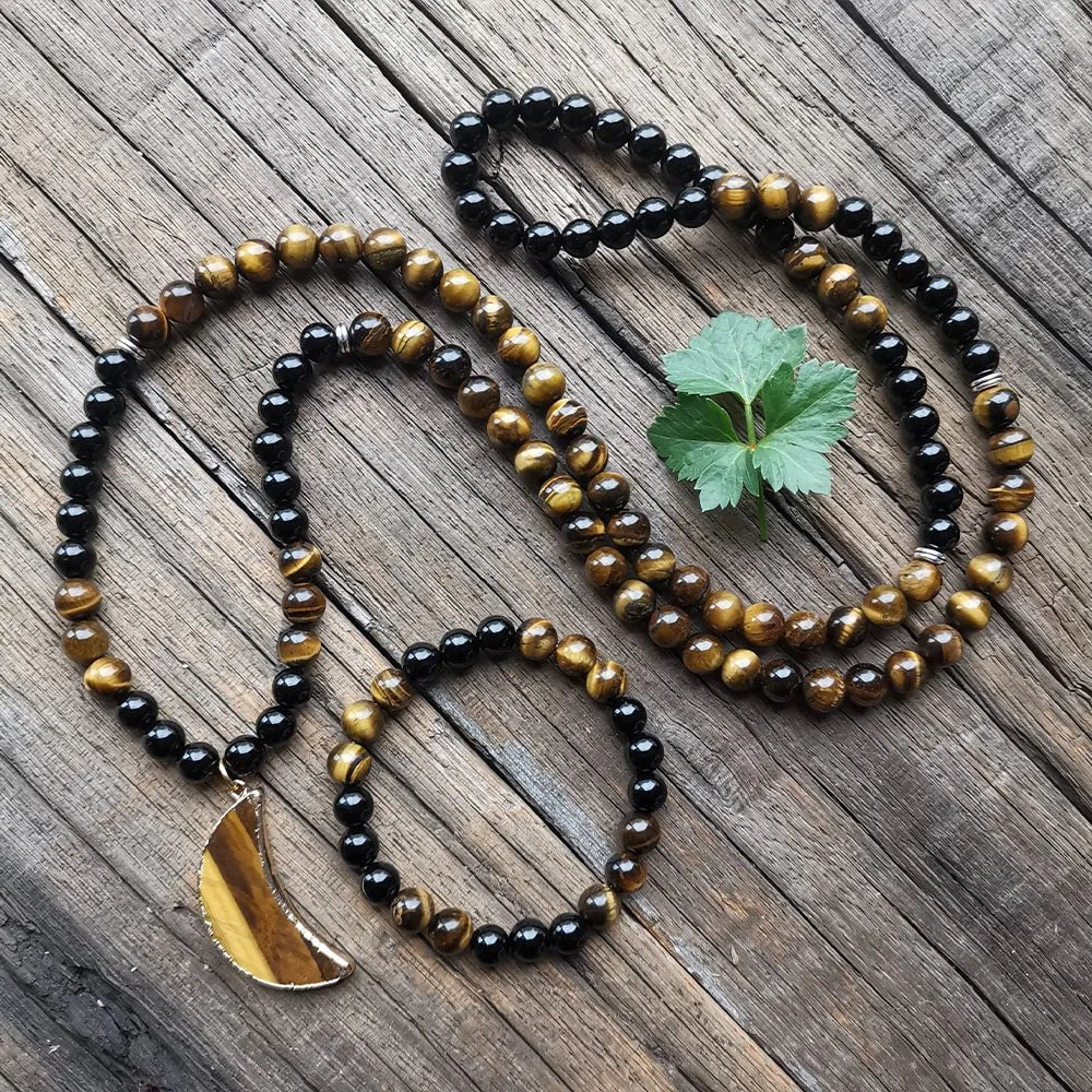 Collier Mala "Lune Protectrice" en Onyx & Oeil de Tigre - Bijou de Bien-être et Harmonie