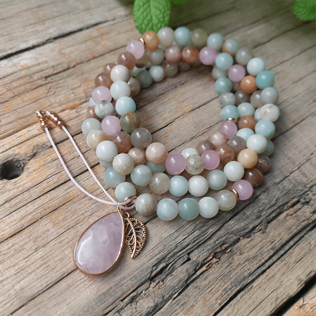 Collier Mala Premium "Amour & Sérénité" en Amazonite, Pierre de soleil, & Quartz Rose - Bijou de Bien-être et Amour