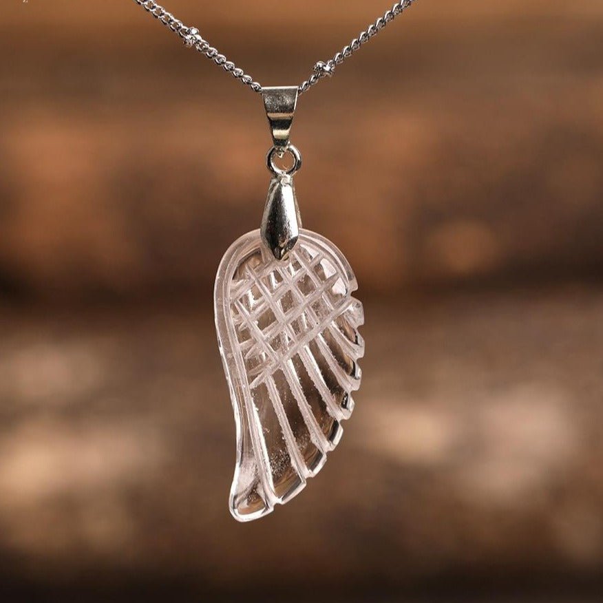 Pendentif "Aile d'Ange" en Pierre Naturelle - Bijou de Bien-être et Amour